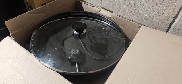 Cazuela eléctrica (pizza pan)
