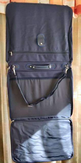 Bolso portatrajes desplegable azul