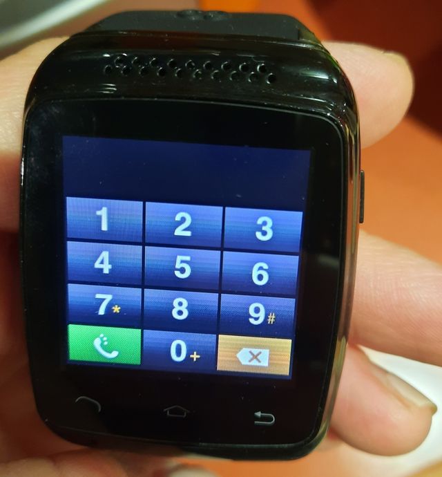 Smartwatch Goclever Chronos Colour