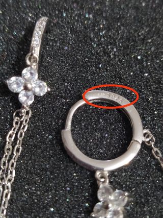 "Aros Flor de Circonitas"