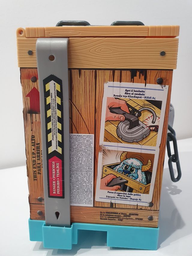 BLIZZ DE CRATE CREATURE SURPRISE