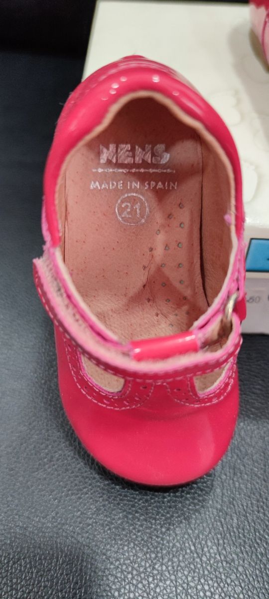 zapato charol niña número 21