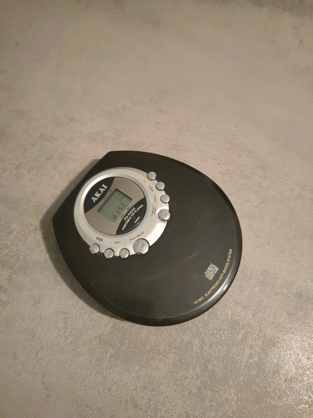 Walkman Akai CD-ROM Funzionante