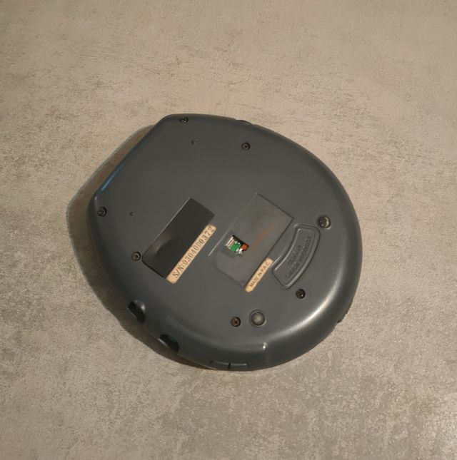 Walkman Akai CD-ROM Funzionante