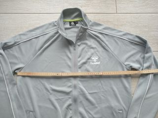 Chaqueta de entrenamiento nueva de Hummel