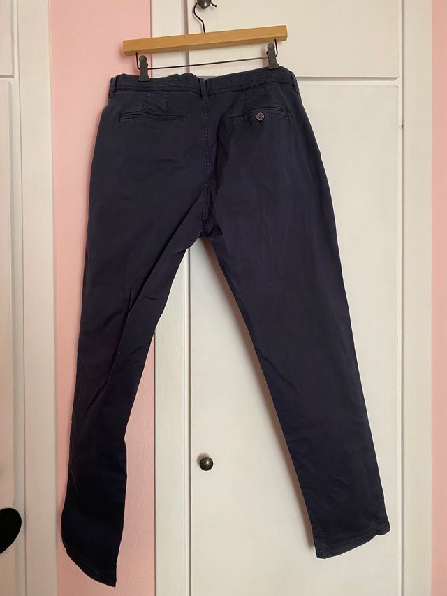 Pantalones chinos azul marino