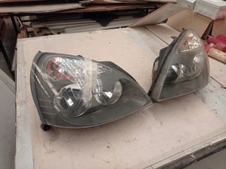 faros Renault Clio 2