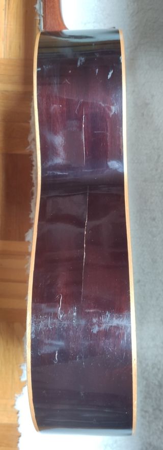 Guitarra española de artesanía
