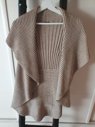 Uterque chaleco capa