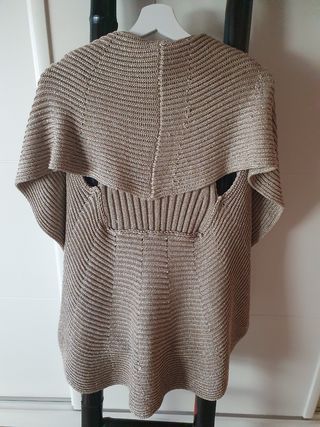 Uterque chaleco capa