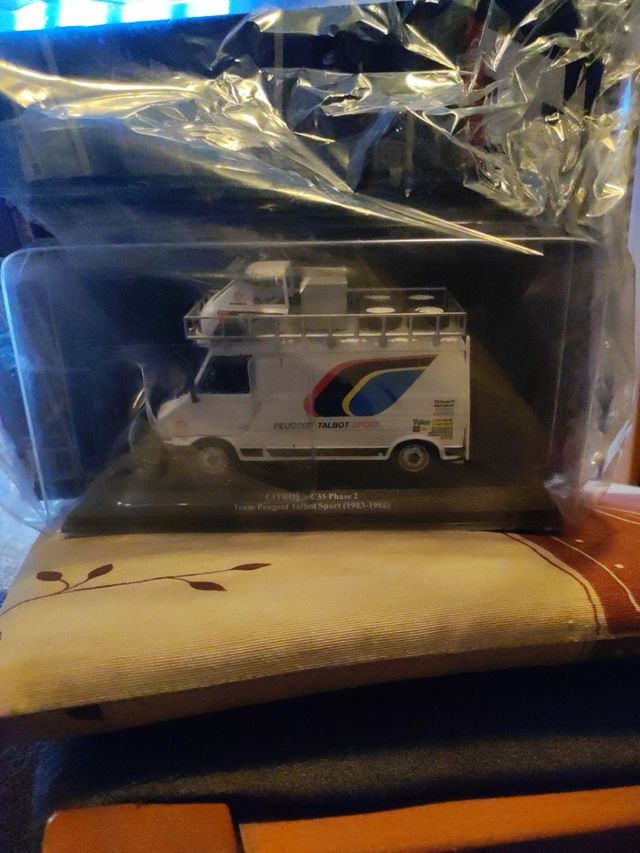 1/43 CITROEN C35 PHASE 2 ASISTENCIA TEAM PEUGEOT