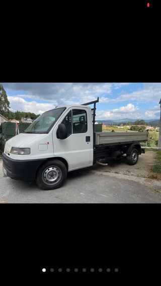 Alquiler camion basculante