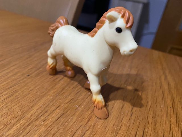 Familia de granjeros y animales