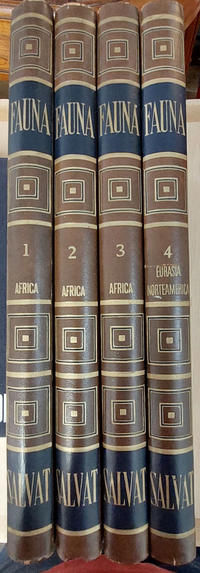 FAUNA de SALVAT. Año 1970. 4 Tomos