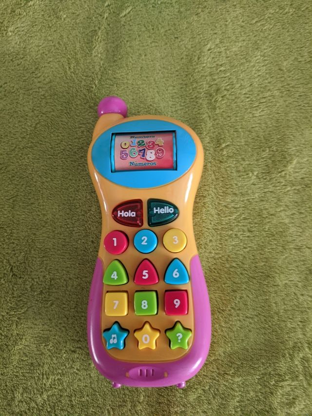 juguete teléfono didáctico