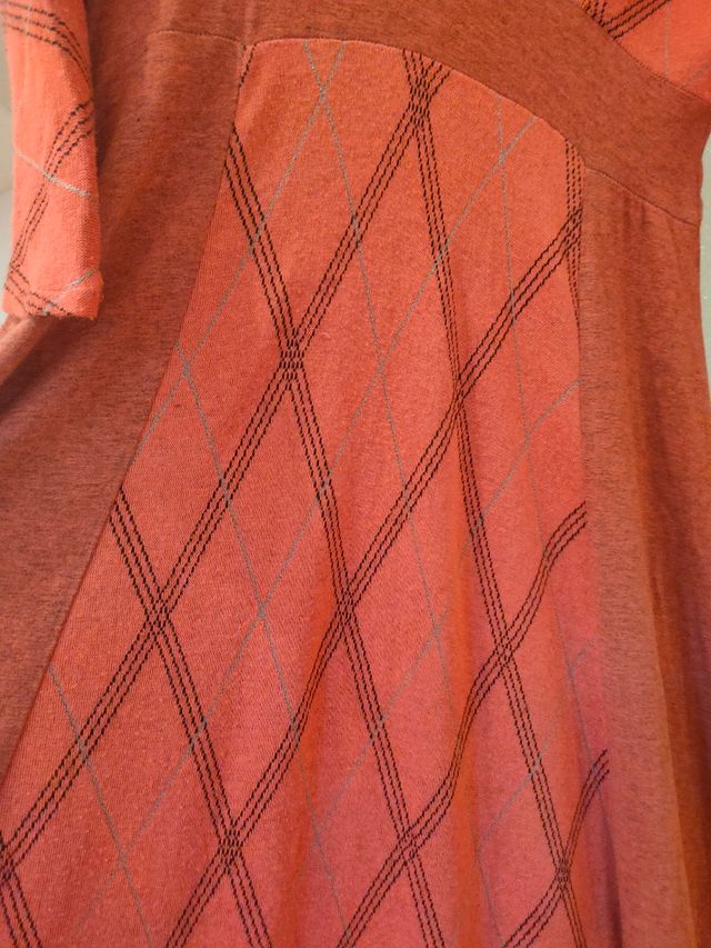 Vestido rojo PRECIOSO Y ORIGINAL