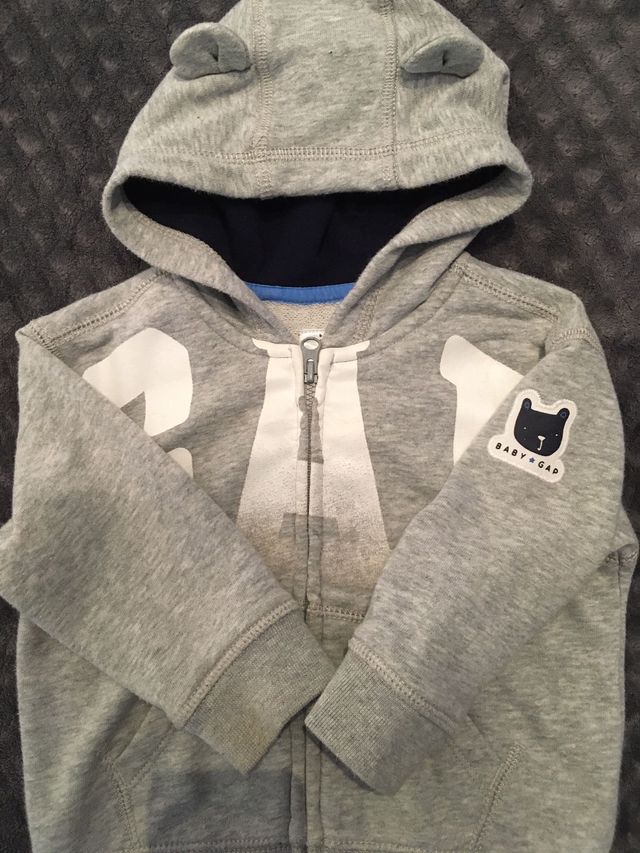 Sudadera GAP 12-18 meses