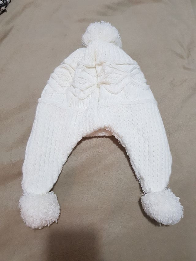 Gorro con orejeras
