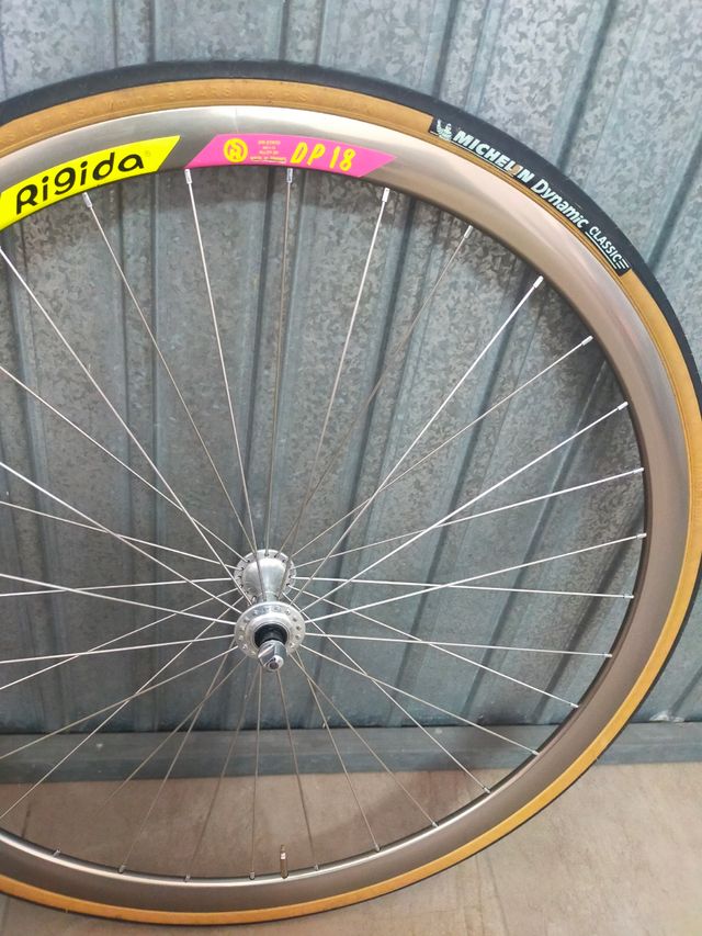 Ruedas bicicleta carretera 700c vintage