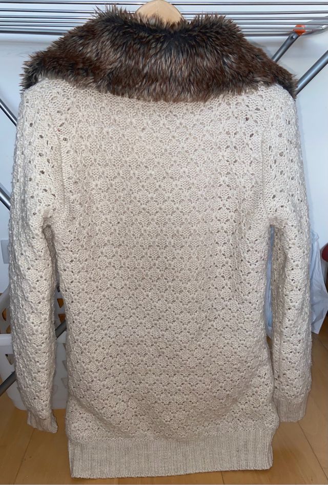 Abrigo teddy con botones