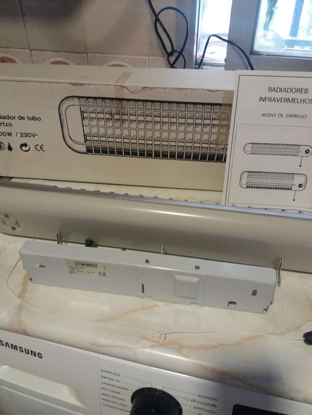 Radiador infrarrojos ,para colgar en pared.