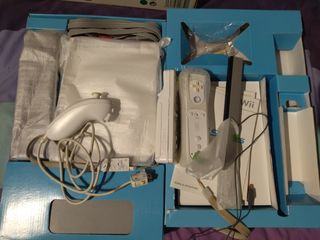 Wii+Juegos+ todo los cables de instalación 