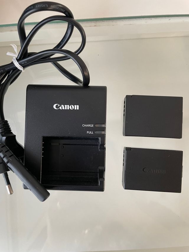 Cámara fotográfica CANON EOS 1100d