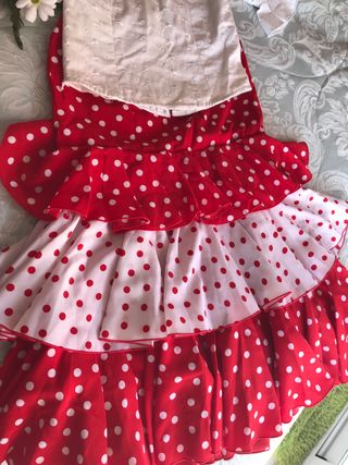 Falda y camisa flamenca con complementos niña 