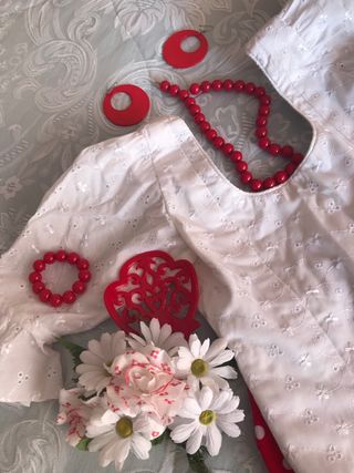 Falda y camisa flamenca con complementos niña 