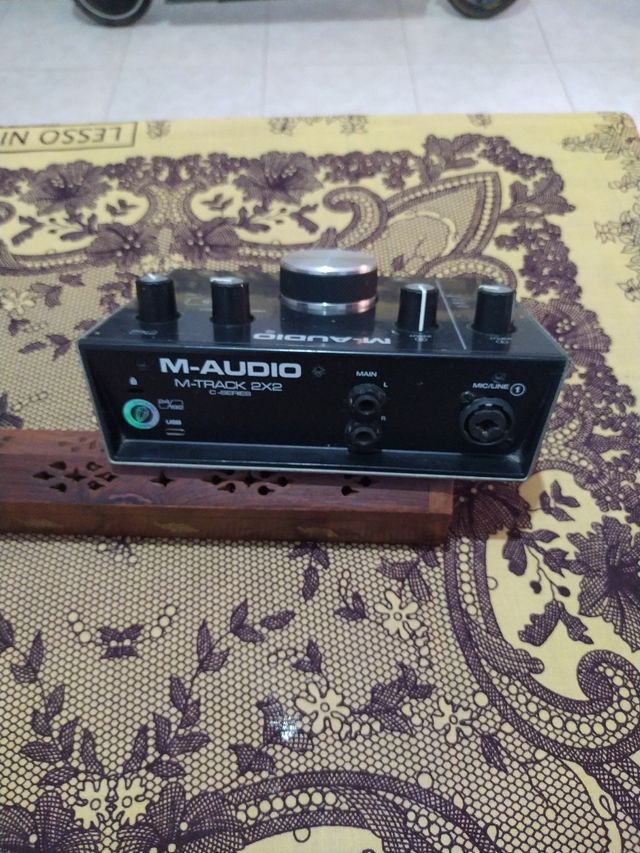 interfaz de audio de segunda mano por 35 EUR en Luik en WALLAPOP