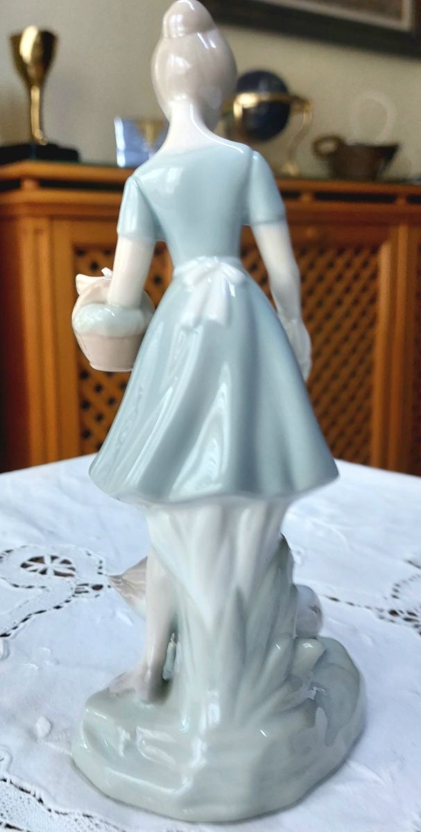 figura porcelana
