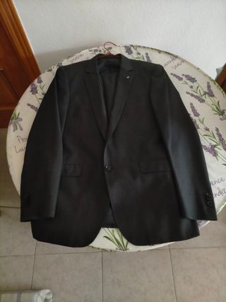 traje chaqueta(  Roberto Torreta)