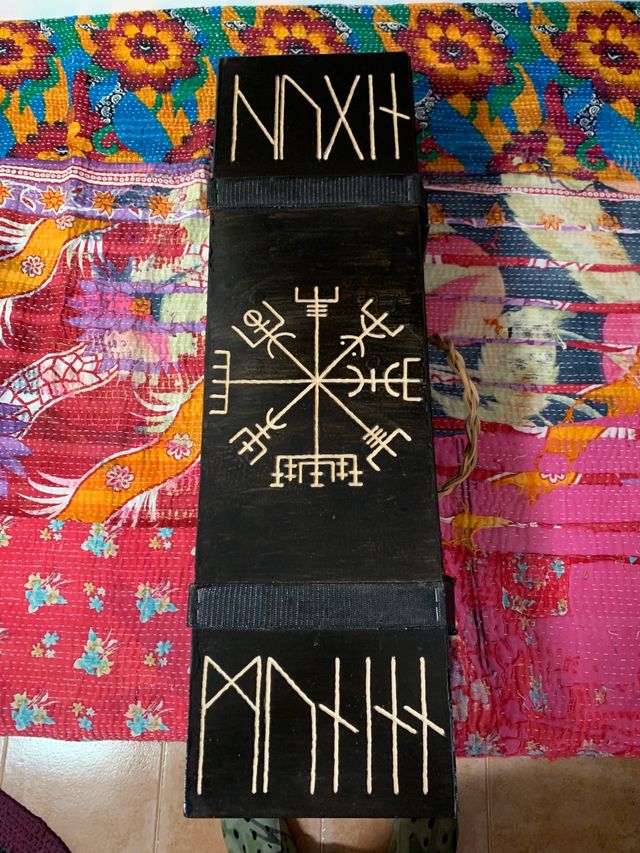 Instrumento tradicional Jouhikko Huginn Muninn