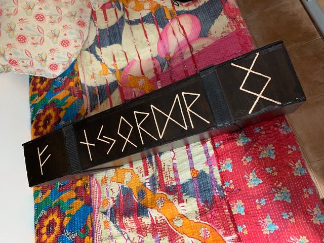 Instrumento tradicional Jouhikko Huginn Muninn