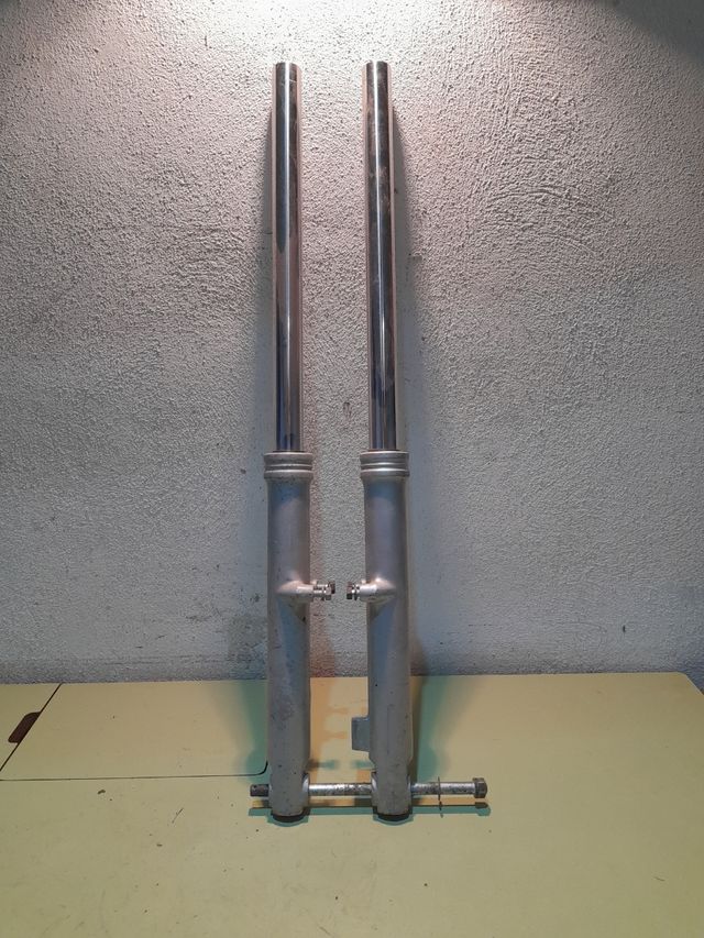 Barre forcella Yamaha SR250