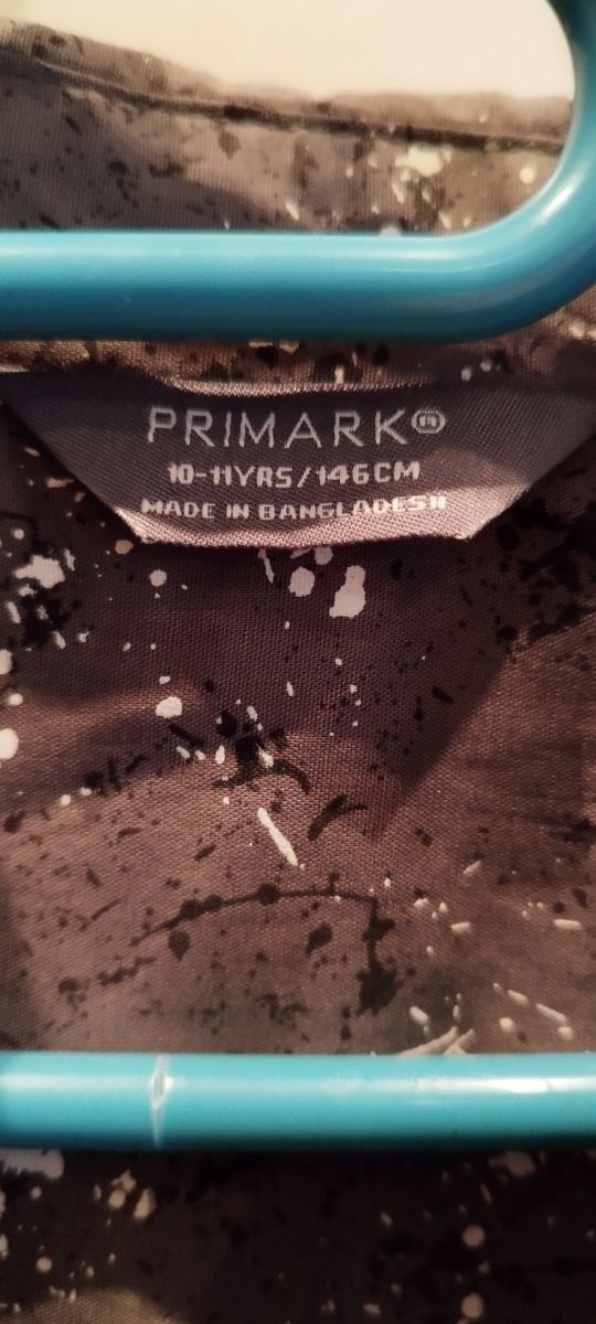 camisa manga corta gris manchas niño 10