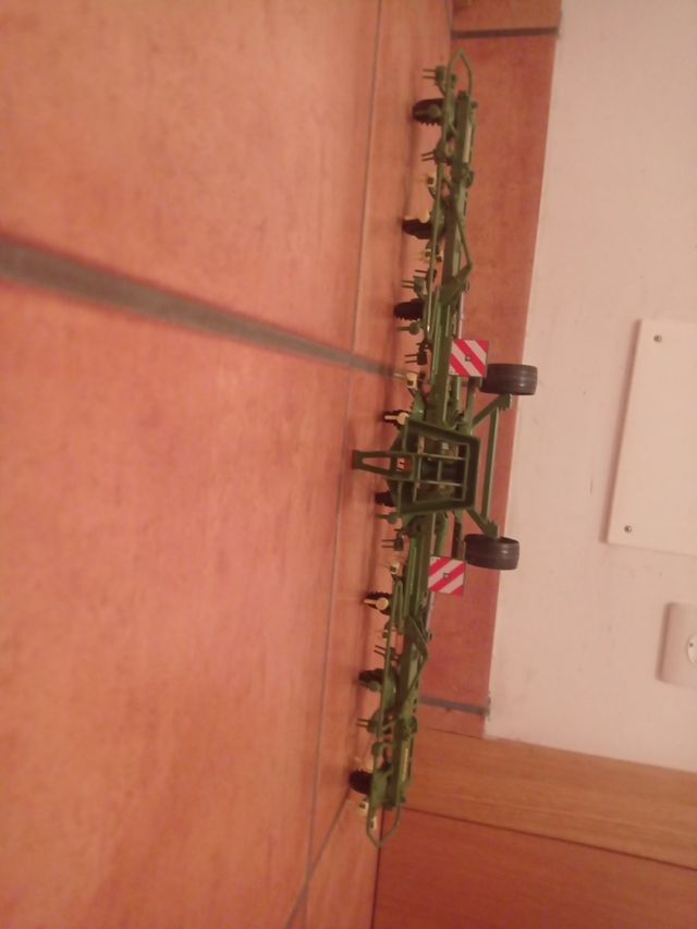 rastrillo de juguete