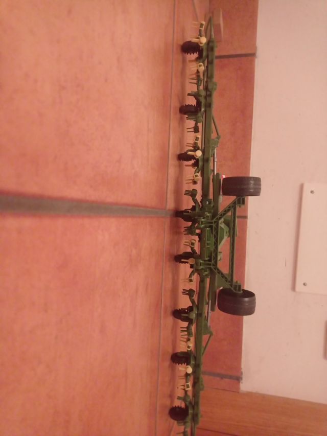 rastrillo de juguete