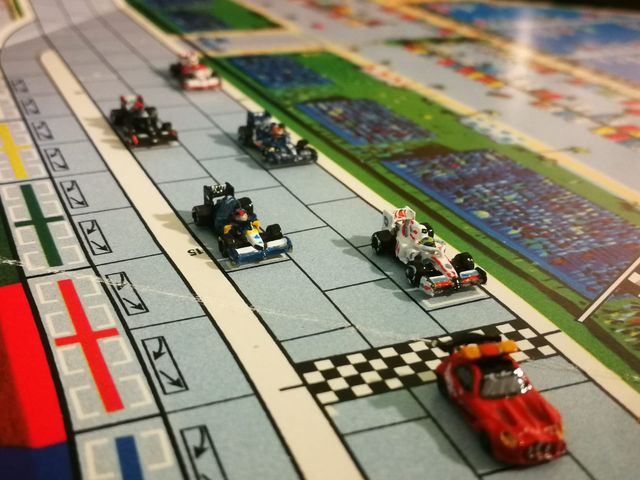 Coche en miniatura para juegos de mesa