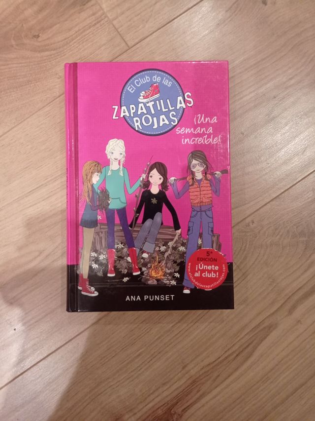 Confezione da 2 libri, Nikki e scarpe da ginnastica rosse.