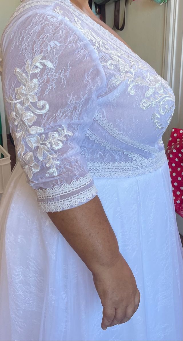 Vestido novia talla grande / Restos boda