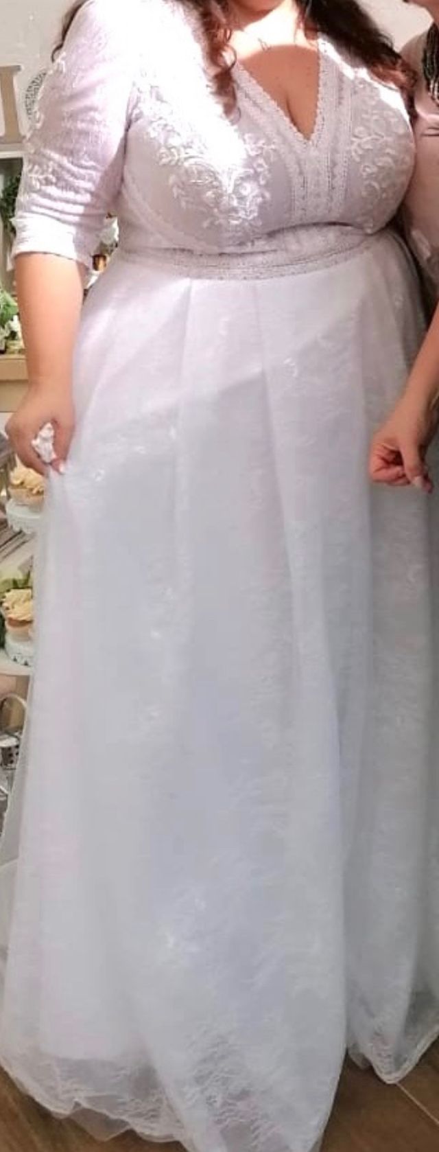 Vestido novia talla grande / Restos boda