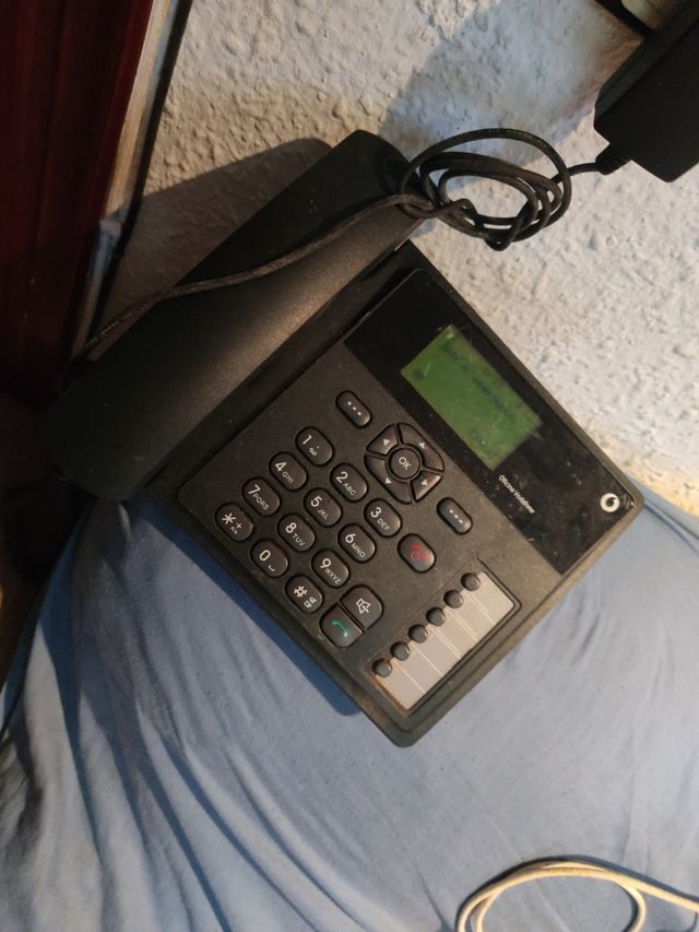TELEFONO DE SOBREMESA VODAFONE  TARJETA