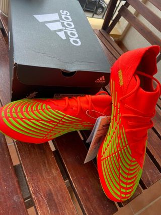 Botas Adidas predator edge. 1 AG 42