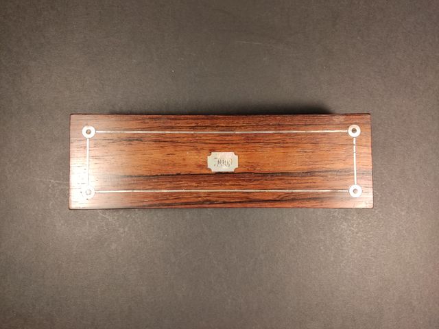 Scatola in palissandro, plumier.