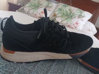 New Balance 247