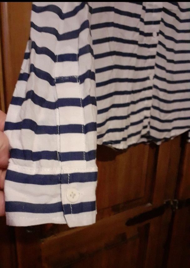 Camisa talla  L de Lefties