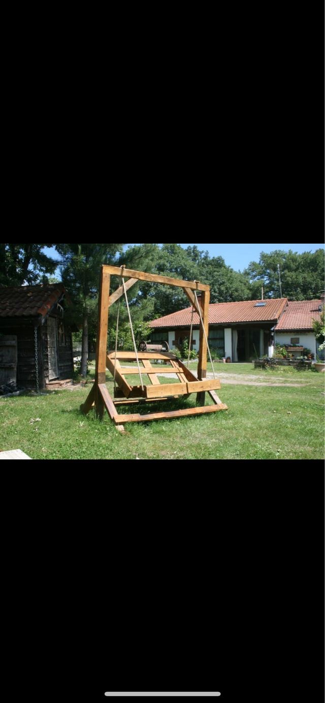 Columpio de palets de madera