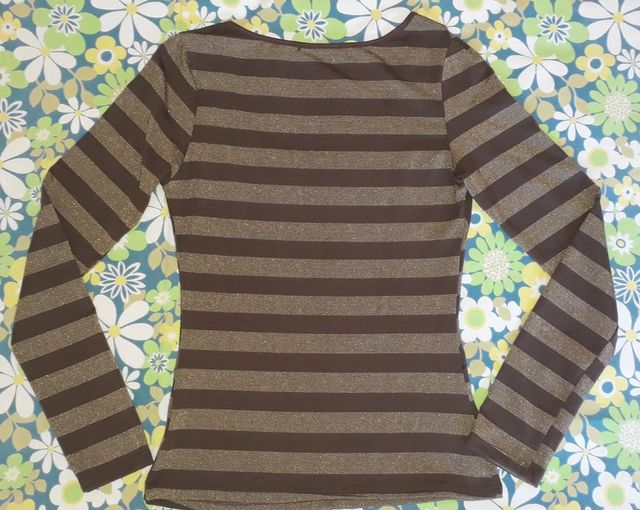 Maglina elasticizzata manica lunga