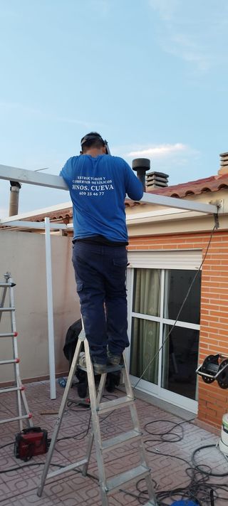 Estructuras y cubiertas metálicas 